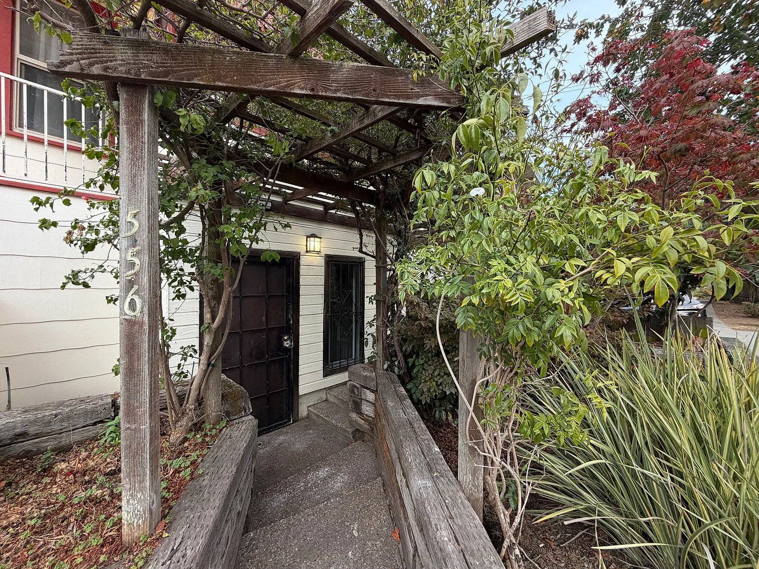 1 bed, 715 sqft, $2,150 — Photo 2