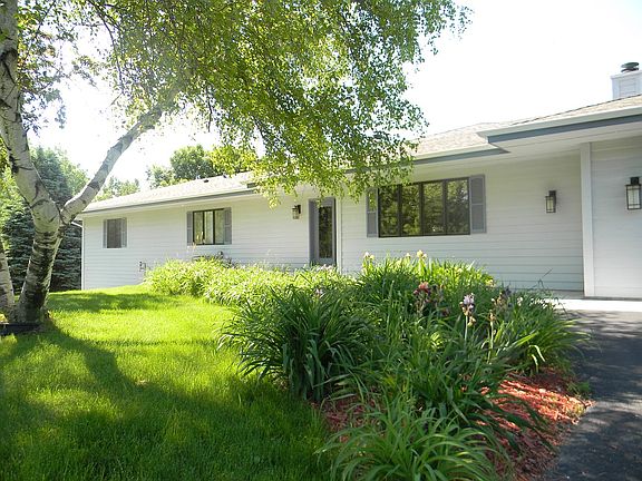 Front view of the home.