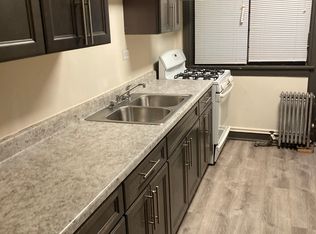 5626 S King Dr APT 1, Chicago, IL 60637