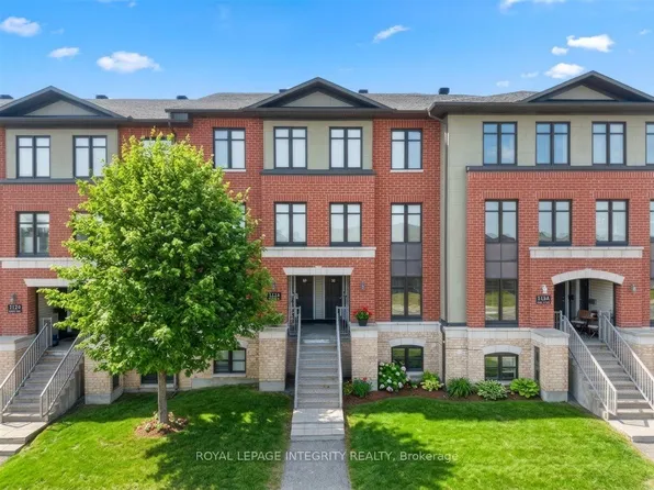 1124 Docteur Corbeil Blvd #11, Clarence Rockland, ON K4K 0G9