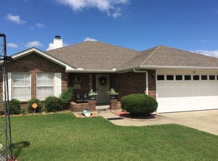 1921 Red Bud Ct, Ardmore, OK 73401