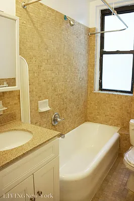Rented by Living New York | media 23