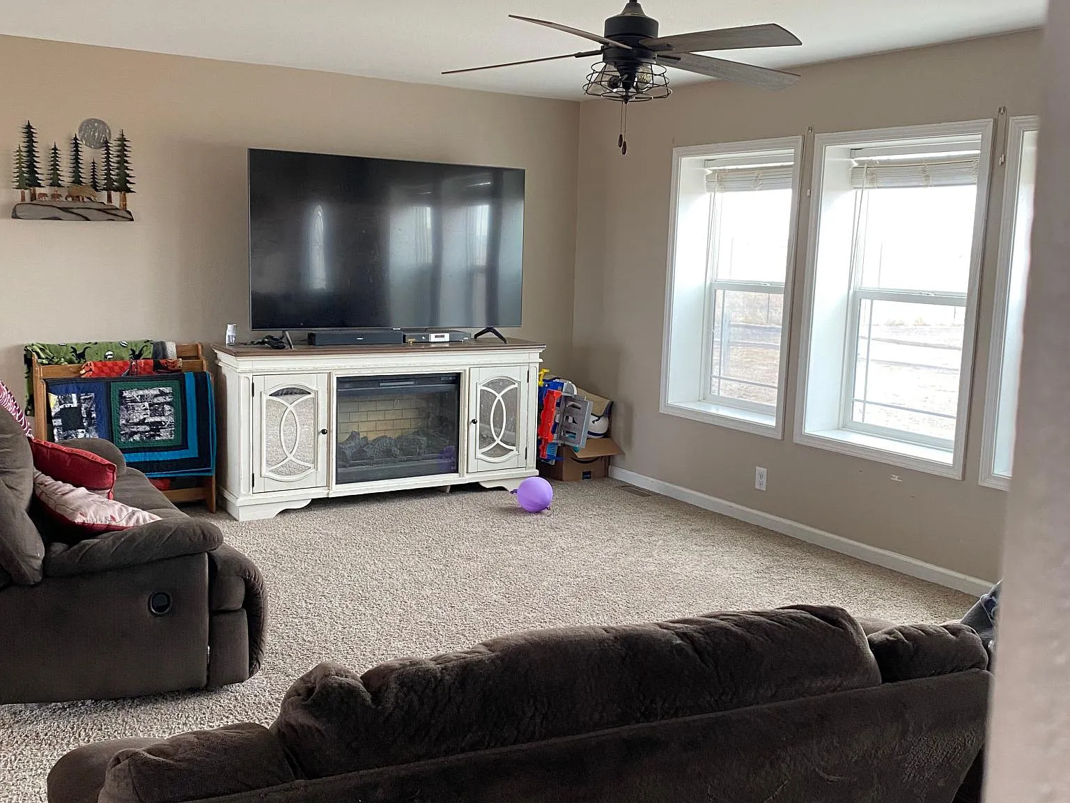 3 bed, 1728 sqft, $3,800 — Photo 2