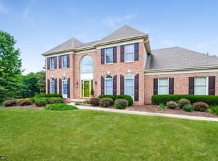 7 Meadow Run Rd, Milford, NJ 08848