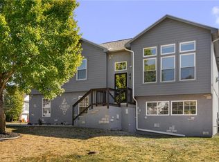 613 N Jones Ct, Independence, MO 64056