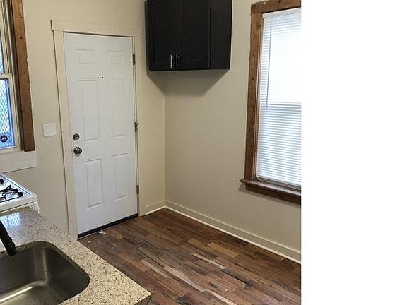 5th image of 1013 N Parkside Ave #2