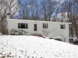 9288 Big Rock Dr, Kalamazoo, MI 49009