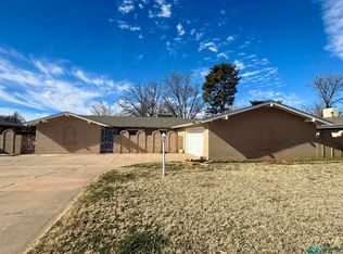3608 Earlmont Ln, Clovis, NM 88101