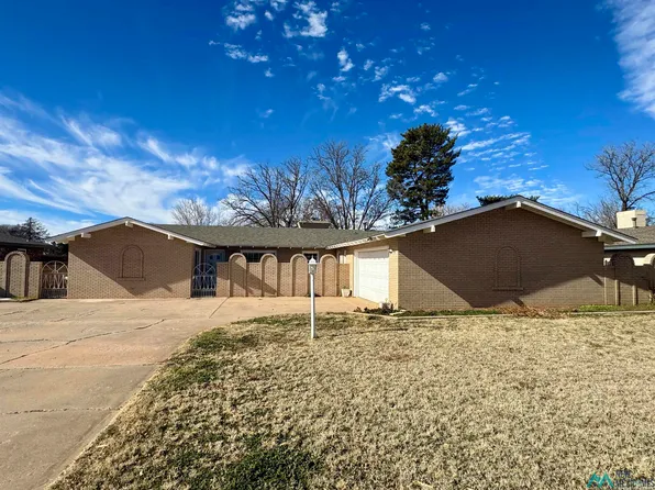 3608 Earlmont Ln, Clovis, NM 88101