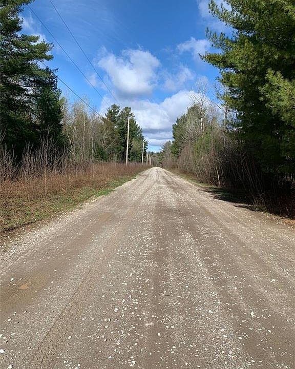 2nd image of 94 Evergreen Ln