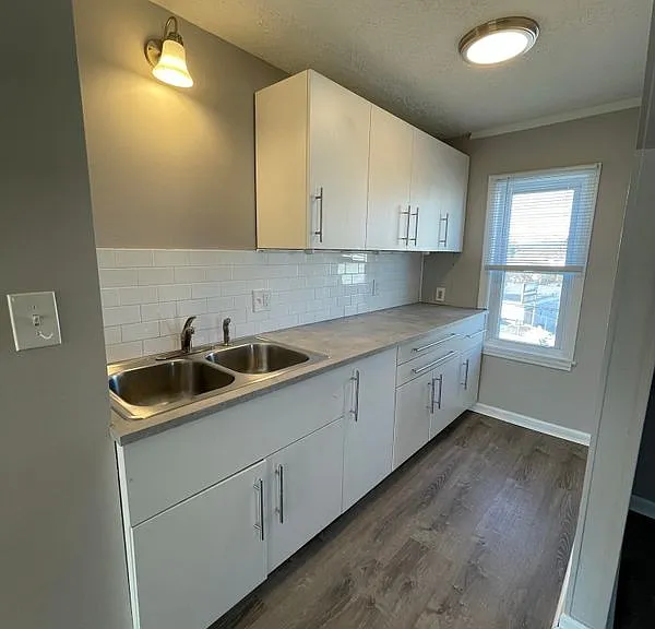 12 Cumberland 3rd Floor Manchester Ave #3RD FLOOR — Photo 3