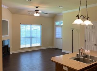 5245 Paducah Ct, Baton Rouge, LA 70817