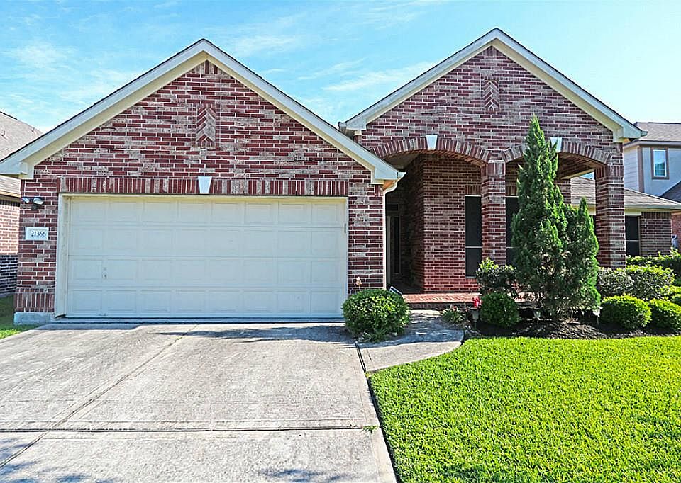 1st image of 21366 Kings Mill Ln