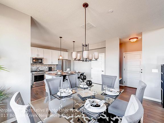 5th image of 1035 Leonard Ln