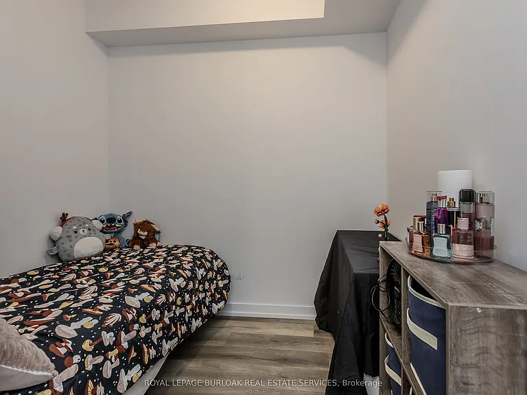 470 Dundas St E #317 — Photo 31