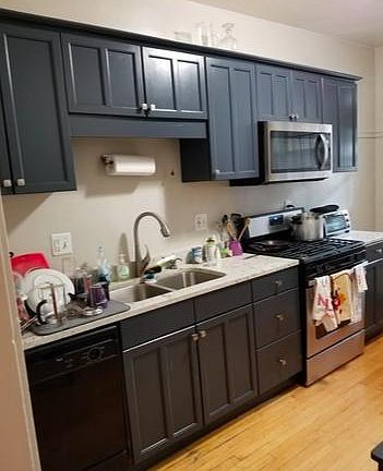 2nd image of 1406 W Warner Ave #1E