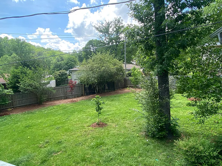 2259 Pine Crest Cir — Photo 18