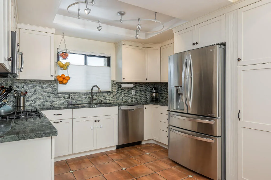 2 bed, 1550 sqft, $4,800 — Photo 3