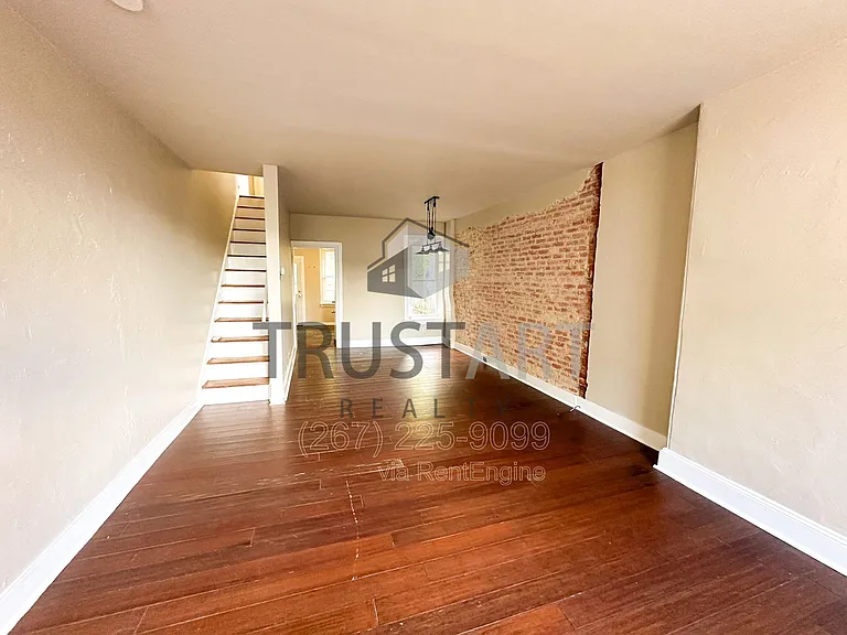 3885 Manor St #1 — Photo 6