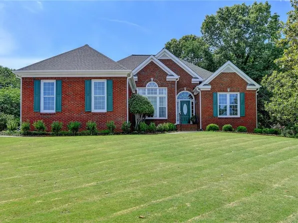 3305 Canyon Oak Way, Cumming, GA 30041