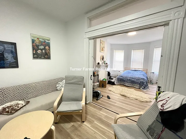 254 Windsor St #2 — Photo 21
