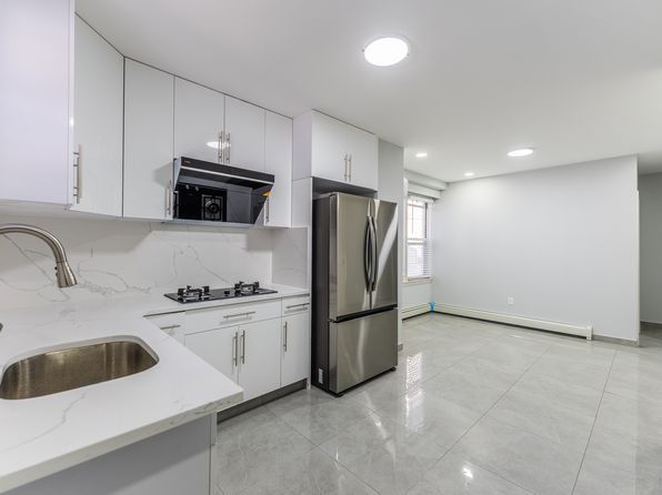 (undisclosed Address)