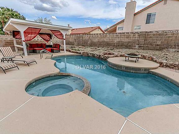 3rd image of 1649 Rowan Tree Dr
