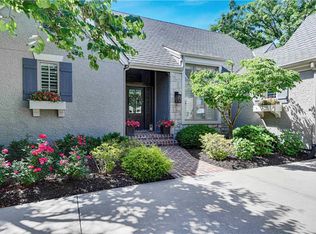 4705 W 152nd St, Leawood, KS 66224