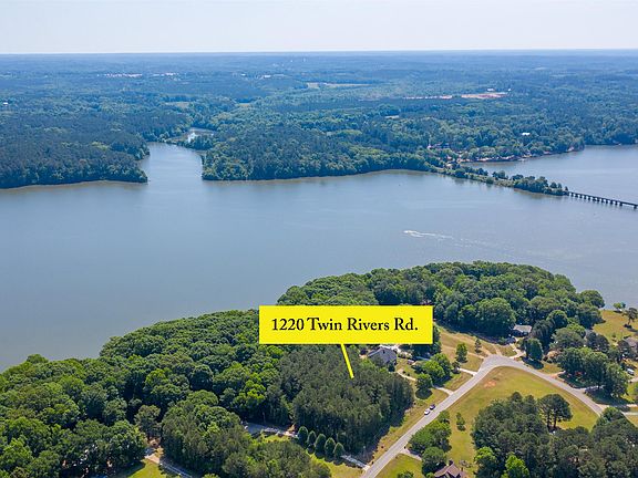 5th image of 1220 Twin Rivers Rd