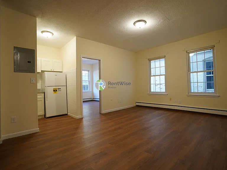 54 S Huntington Ave #4 — Photo 1
