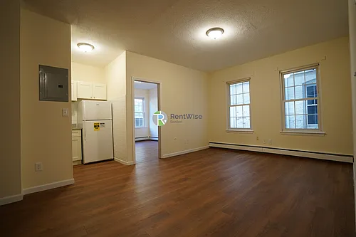 54 S Huntington Ave #4 Photo 1