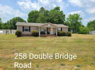 258 Double Bridge Rd, Boiling Springs, SC 29316