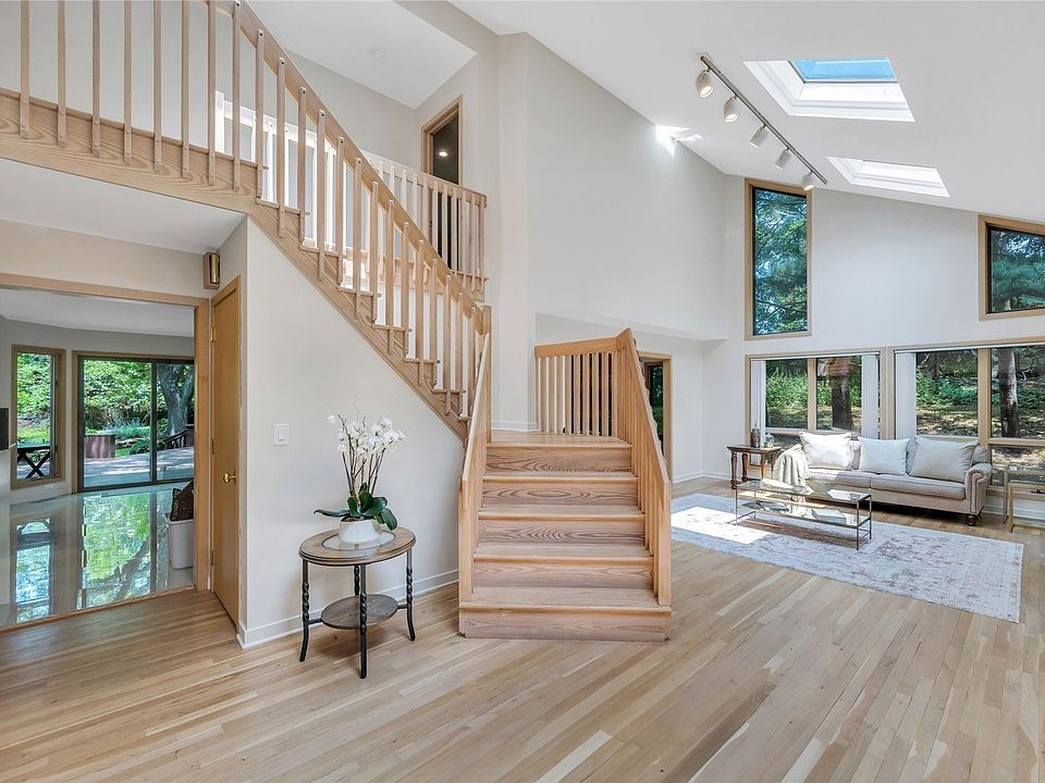 4 Smith Lane, Saint James, NY 11780 MLS 3483448 Zillow