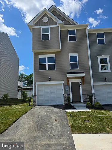 115 Boone Ct Photo 1