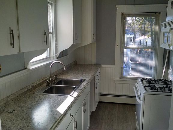 2nd image of 29 Sheffield Ave