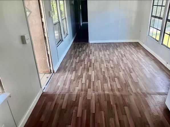 106 Grant St #4