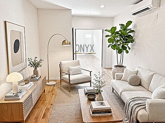 4th image of 7322 69th Pl APT 1R