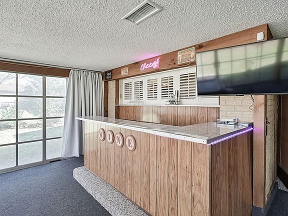 Building's Lounge