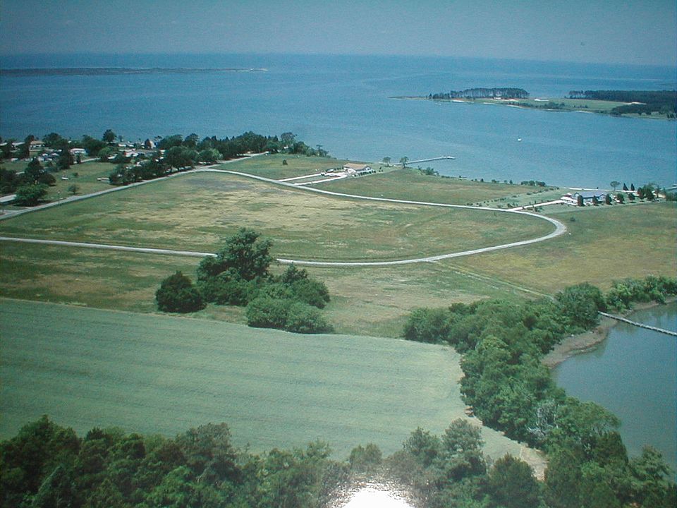 1st image of Nandua Shores Dr