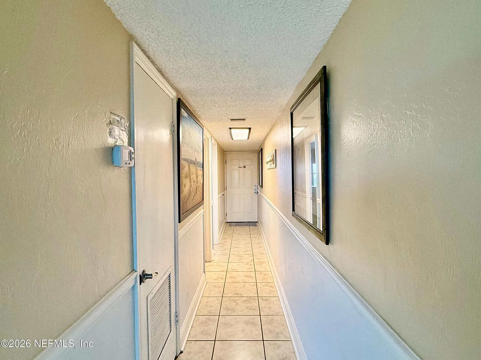 2 bed, 4.0 bath, 1025 sqft, $1,845 — Photo 3