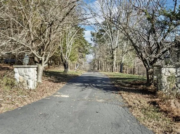 20 Allison Dr, Monroe, NY 10950