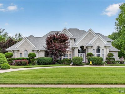 137 Longmeade Dr, O Fallon, IL, 62269