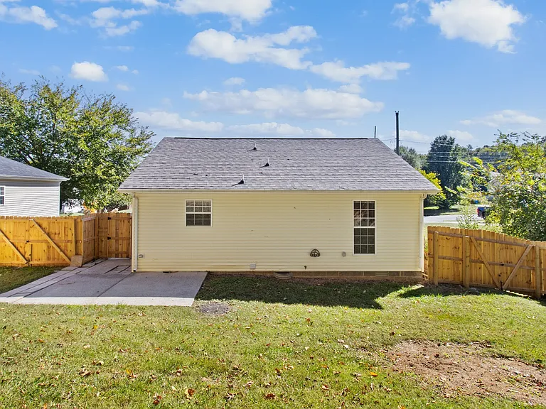 2766 Applemill Ct — Photo 29