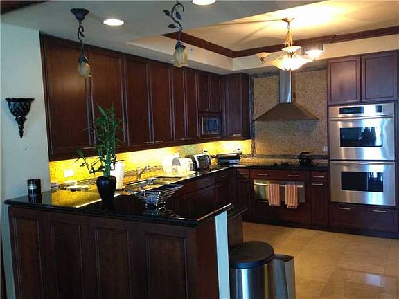 2nd image of 3201 NE 183rd St APT 2802