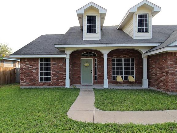2nd image of 122 Zamora Ave