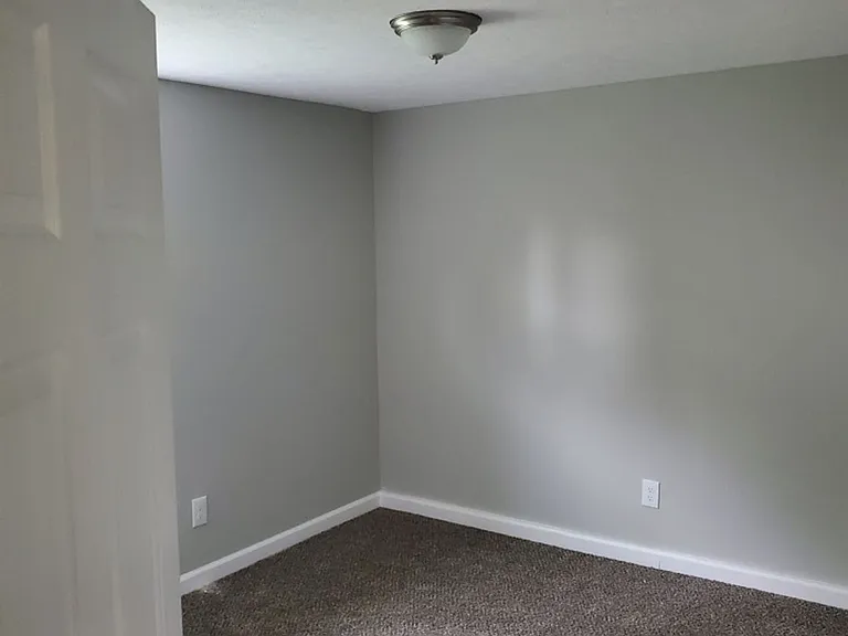 234 Parmely Ave — Photo 11