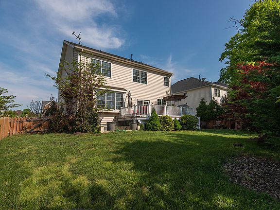 2nd image of 5817 Cranswick Ct