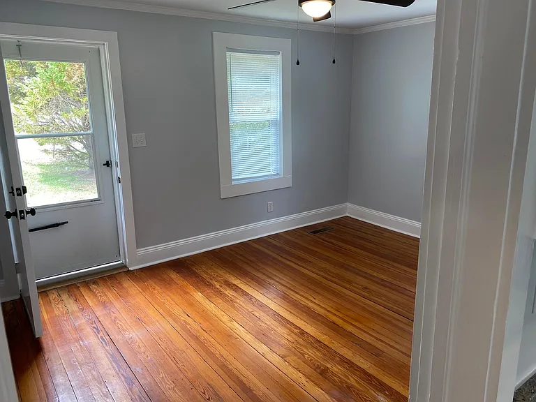 1902 Golden St — Photo 2