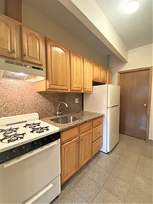 Rented by Corcoran | media 14