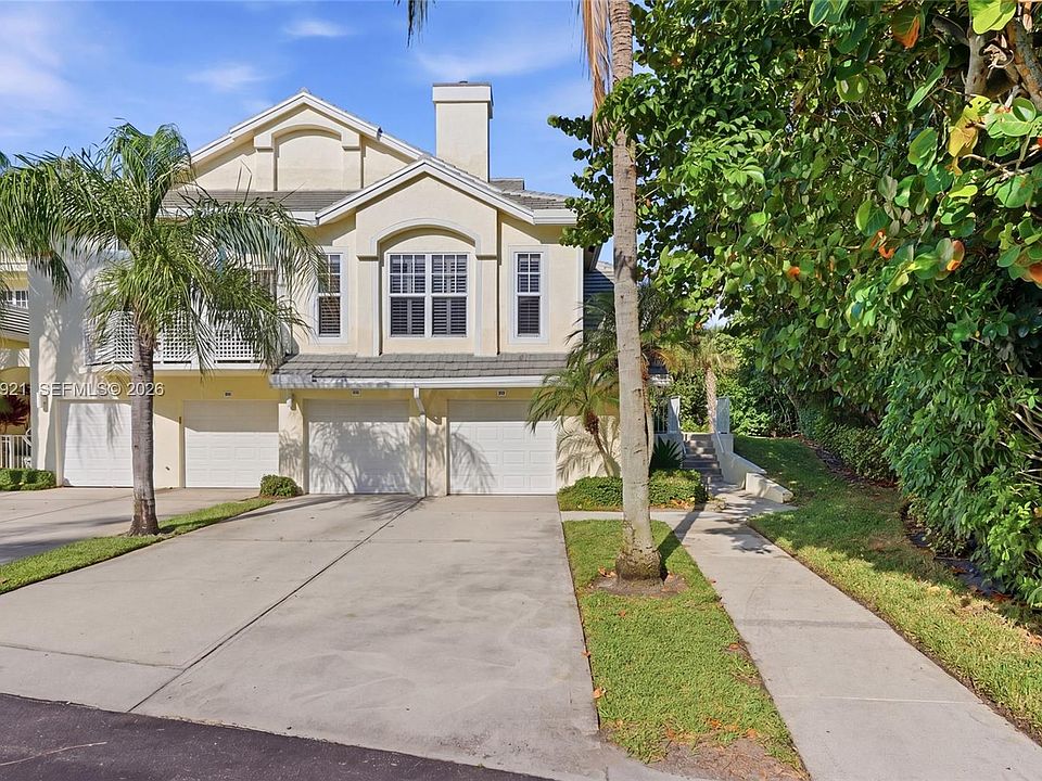 1st image of 109 Mainsail Cir #1